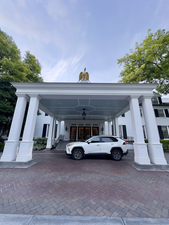 Rav 4 at Woodstock Inn